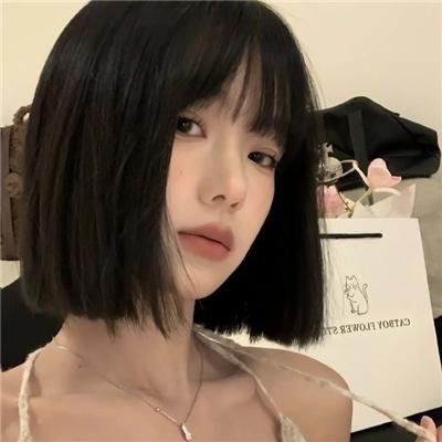 目露凶光